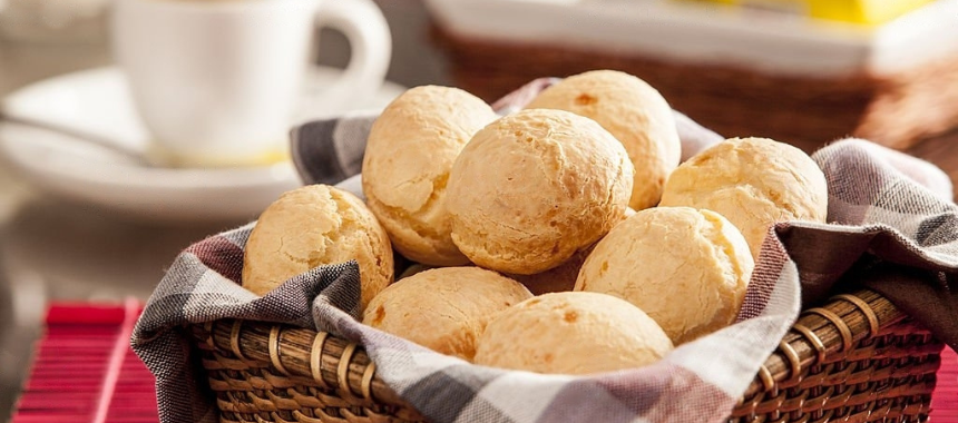 Pão de Queijo Caseiro Fácil e Delicioso